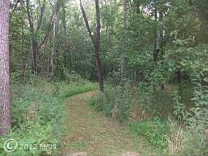 2nd image of 533 Daring Hill Ln
