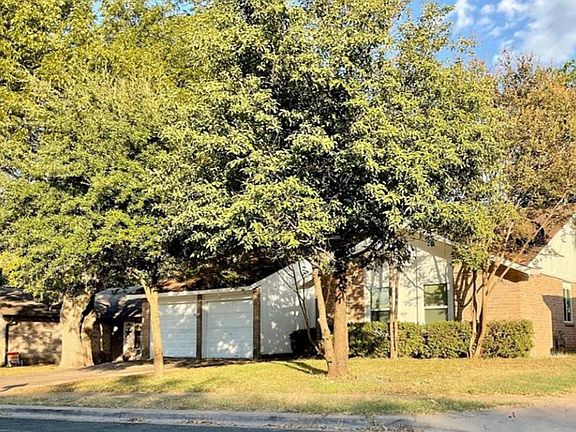 3rd image of 11917 Swan Dr