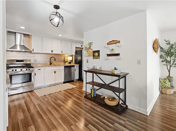 2215 Rawood Dr, Hampton, VA 23663