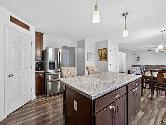 4th image of 363 Rock Ridge Rd