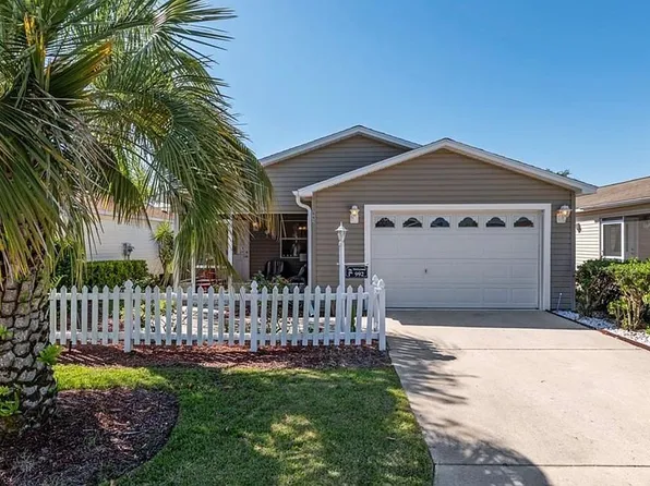 992 Pinewood Pl, The Villages, FL 32162