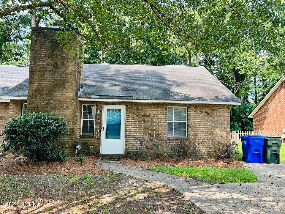 1st image of 1810 Summerhaven Dr #B