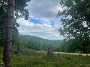 400 Pitts Rd, Old Chatham, NY 12136