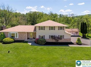 4015 Lower Saucon Rd, Hellertown, PA 18055