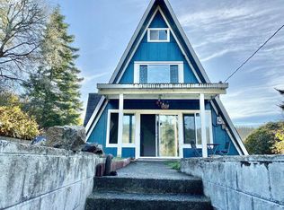 17735 Carpenterville Rd, Brookings, OR 97415