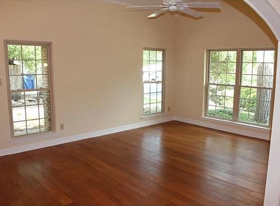 4th image of 2503 Forest Bend Dr