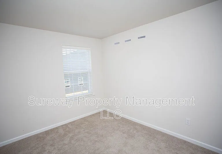 55 Elliot Ln — Photo 42