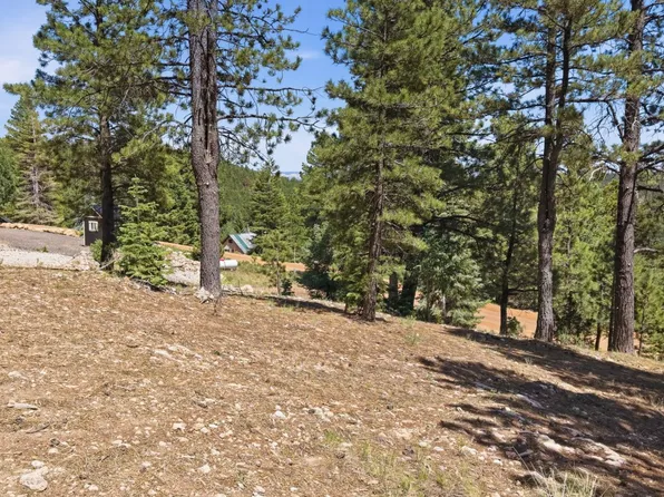 1735 E Strawberry Creek Dr, Alton, UT 84710