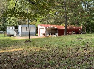 7512 E Dry Branch Rd, Milltown, IN 47145