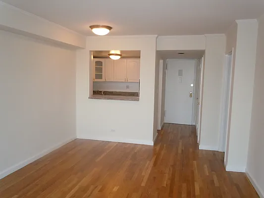 Rented by Stonehenge NYC LLC | media 3