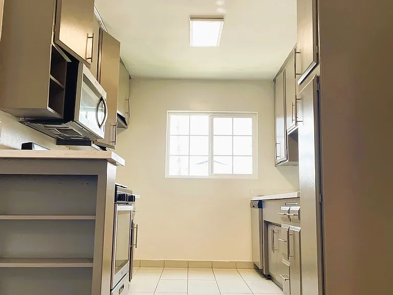 414 S Saint Andrews Pl #7 — Photo 17