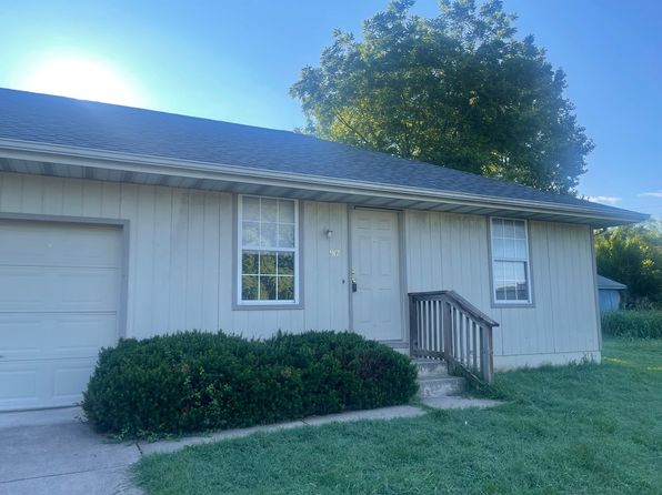 910 & 912 S Clifton Ave #912