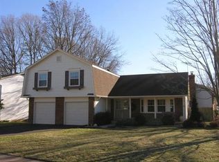 9521 Shipwright Dr, Burke, VA 22015