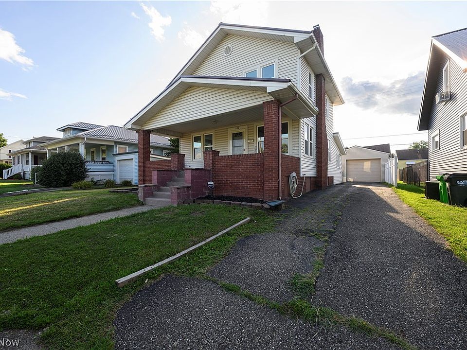 1st image of 320 Oak St