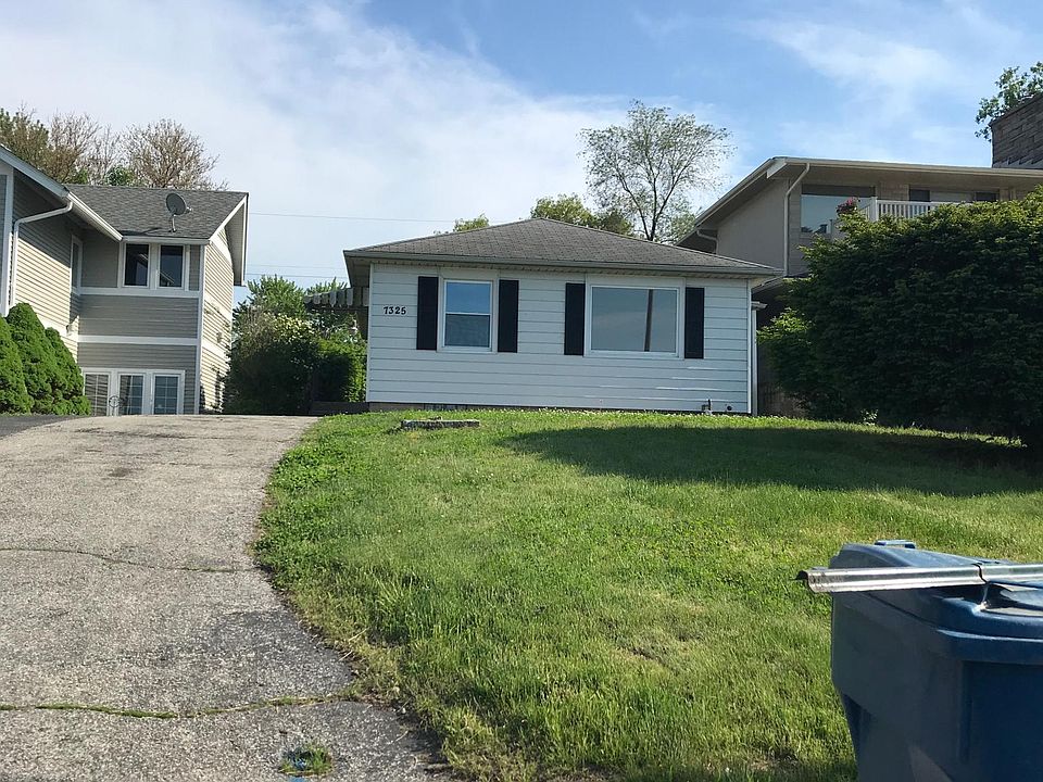 View of the front and driveway