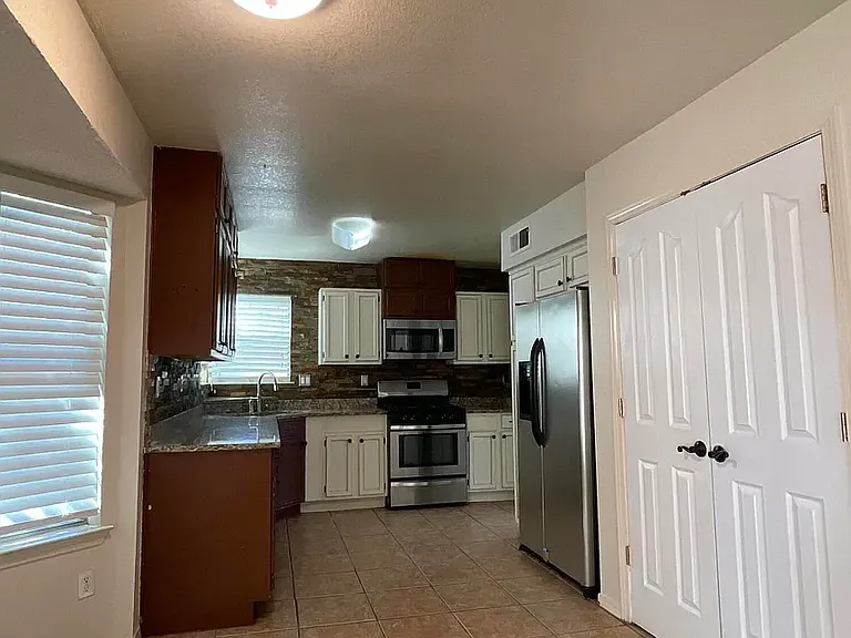 1504 Paseo Unido St — Photo 13