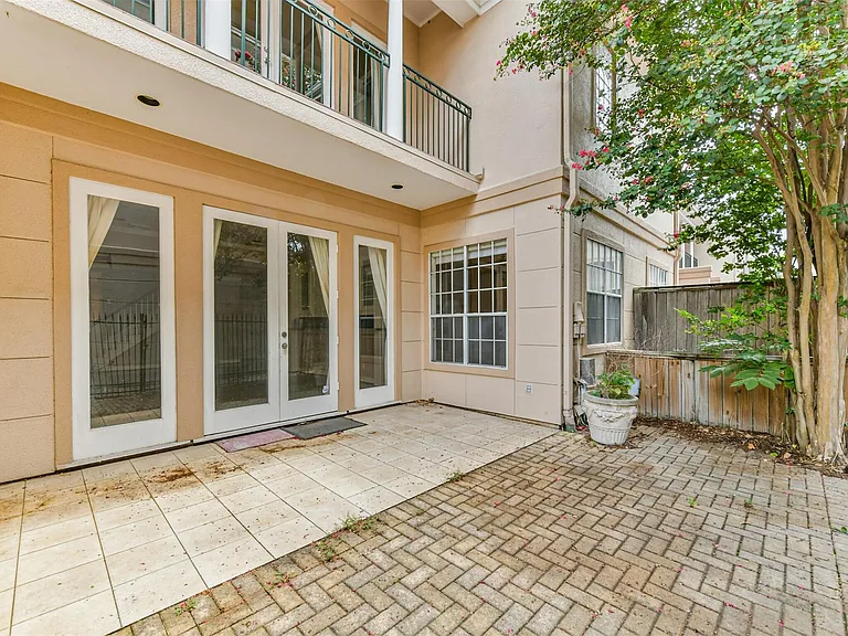 5023 Nolda St — Photo 32