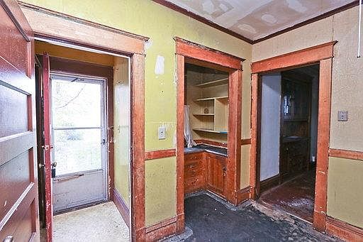 4th image of 1001 Dayton Ave