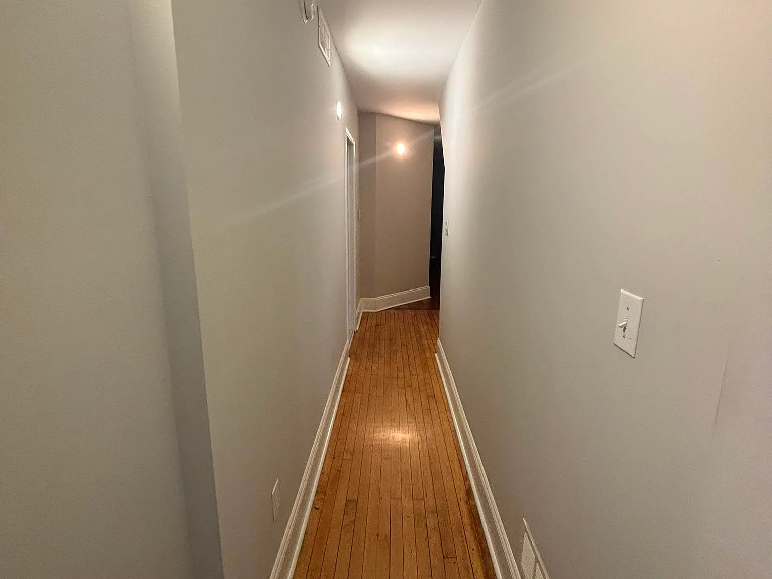3 bed, 1200 sqft, $1,500 — Photo 3