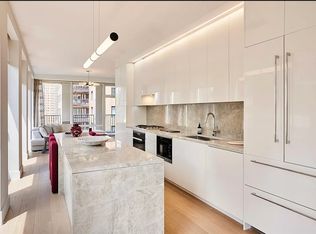15 W 61st St #18D, New York, NY 10023