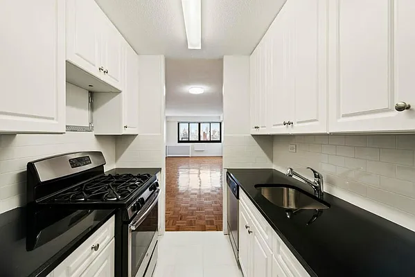 Rented by Ann Ferguson, LLC | media 16