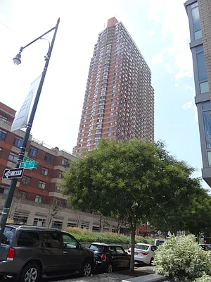 Sold by Nest Seekers International | media 45