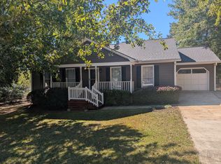 140 Ridgeview Dr, Athens, GA 30606