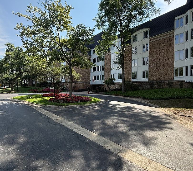 1st image of 150 Lake Blvd APT 107