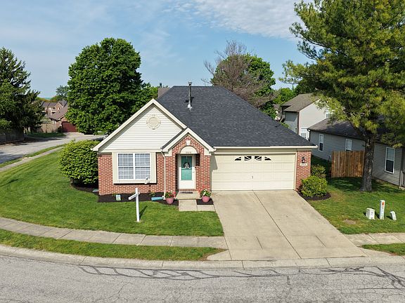 4th image of 9979 Waterside Dr