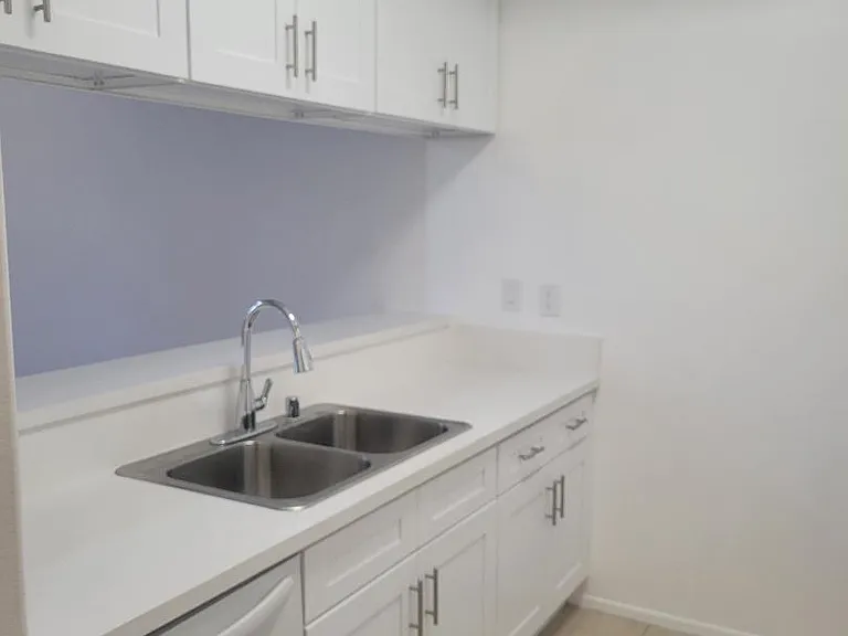 11027 Aqua Vista St #4 — Photo 4