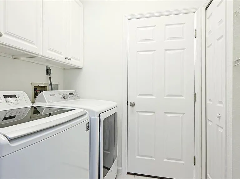534 Oak Bay Dr — Photo 33