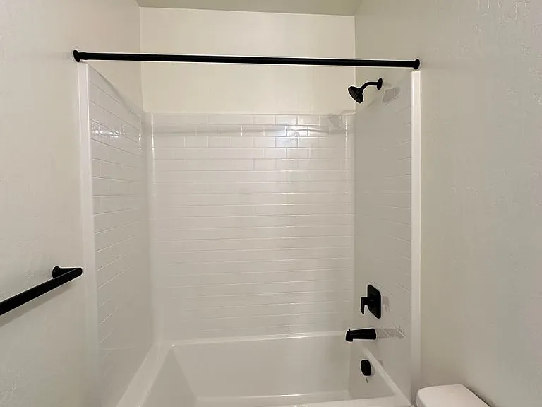 3949 W Sunnyview Ave — Photo 13