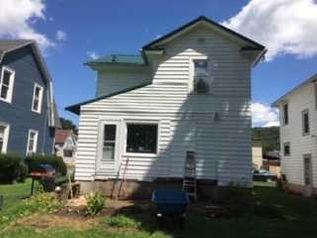 2nd image of 213 West St