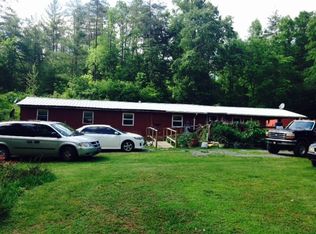 1551 Rocky Top Rd, Del Rio, TN 37727