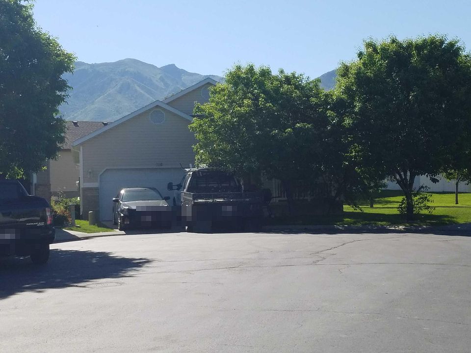 2nd image of 120 Crystal Bay Dr