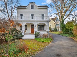 31 Byram Shore Rd, Greenwich, CT 06830