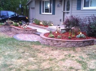 104 Mary St, HILBERT, WI 54129