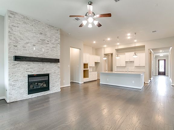 3rd image of 11202 Mossrigg Cir #4E9LVW