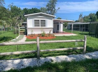 111 Aquila St N, Nokomis, FL 34275