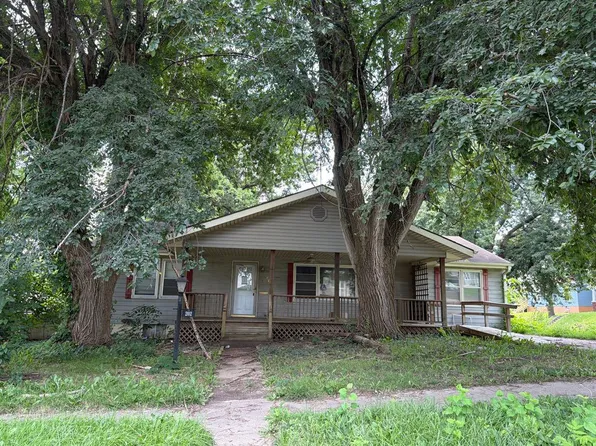 202 E Dolman St, Saint Joseph, MO 64505