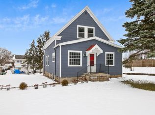 8128 W Cold Spring Rd, Greenfield, WI 53220