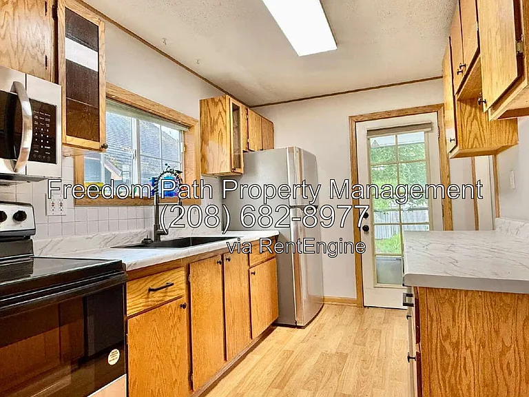 309 W Mission Ave — Photo 6