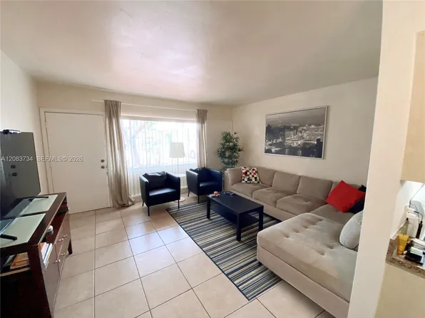 5910 NE 18th Ave APT 3, Fort Lauderdale, FL 33334