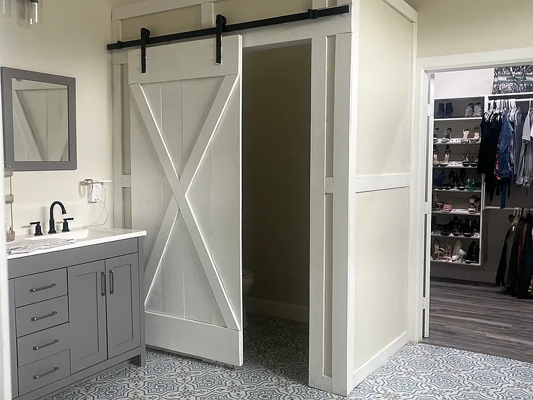 Barn door master bathroom