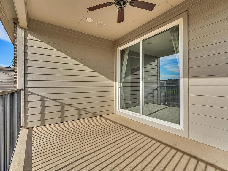 2113 Solstice Blvd — Photo 36