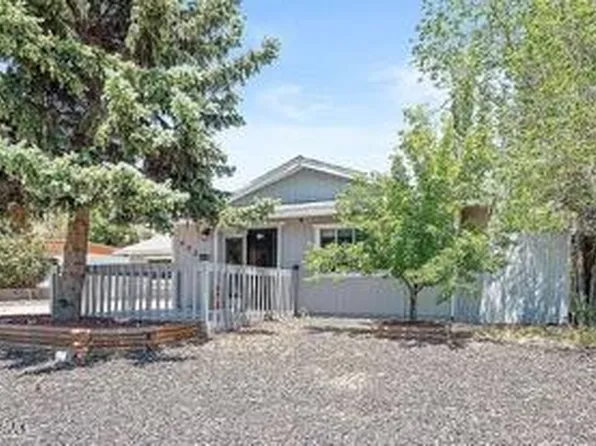 6025 N SMOKERISE Drive, Flagstaff, AZ 86004