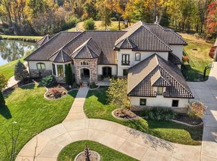 719 Schwarz Rd, Edwardsville, IL 62025