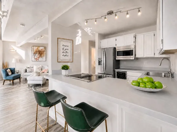 507 Blossom Hill Rd, Los Gatos, CA 95032