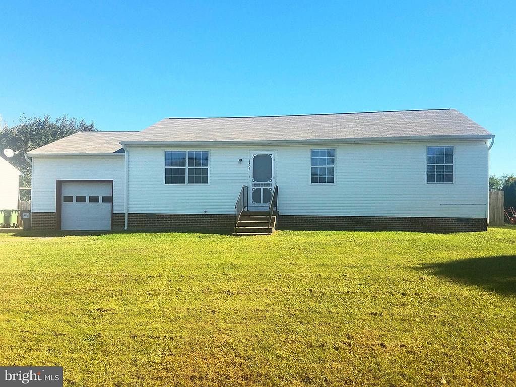 1407 Brimstone Dr, Fredericksburg, VA 22407 | Zillow