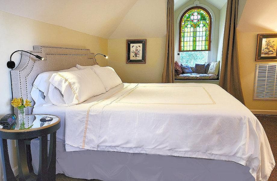 King Bed